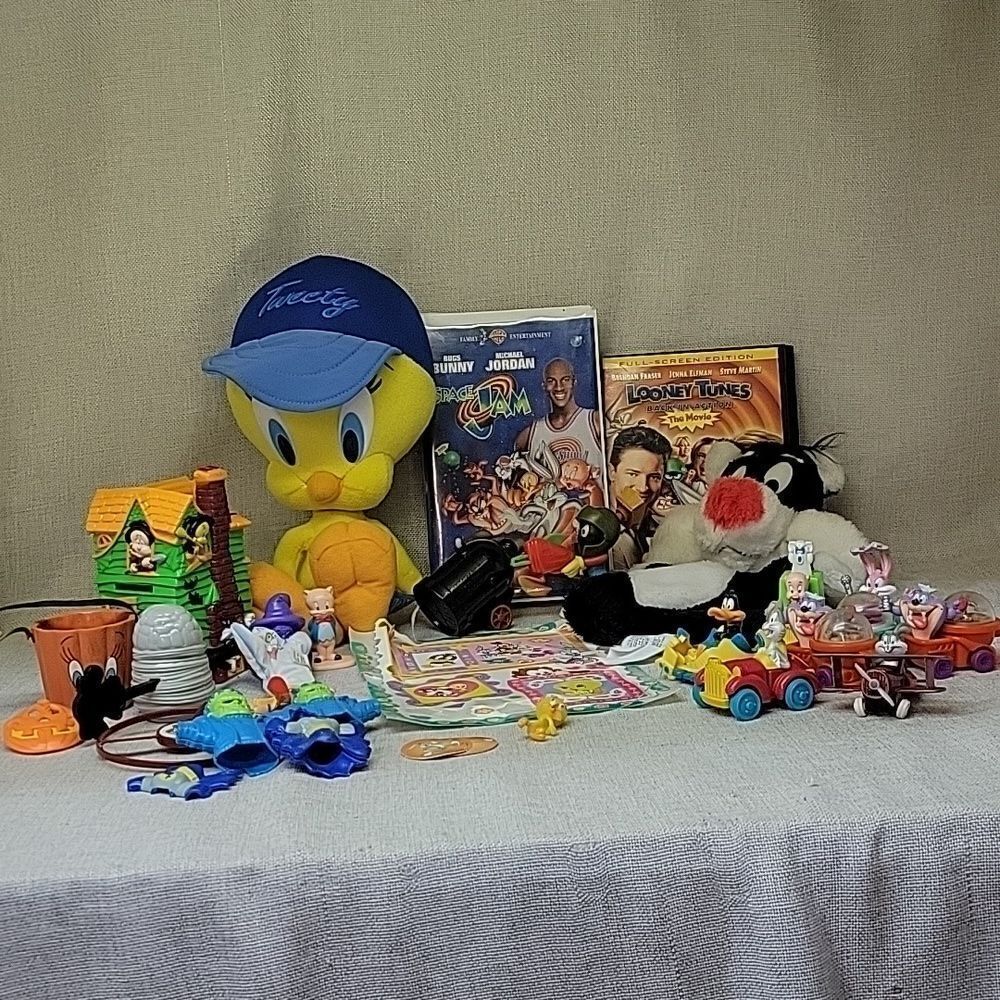 Looney Toon Bundle Of Misc Toys, Vhs, Dvd‎